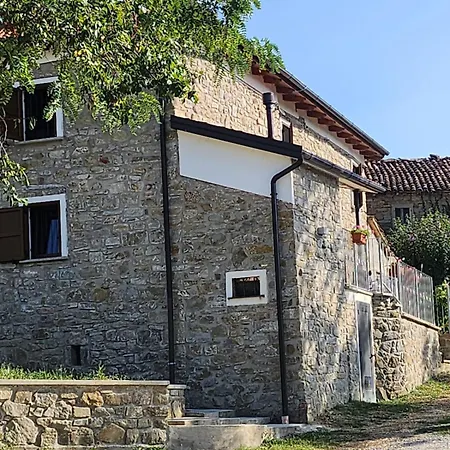Stone House In The Bolognese Apennines * Creda