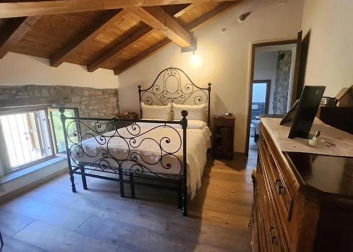 Dreamy Countryside Get Away - Casa Matilda Creda